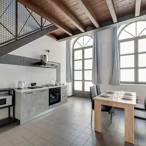 appartamento-acero-affitti-brevi-italia.it-lombardy.com/